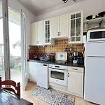 Mediterraneenne, Piscine Et Apercu - Fr-1-226-568 Vakantiehuis Sainte-Maxime