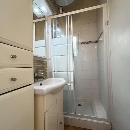 Mediterraneenne, Piscine Et Apercu - Fr-1-226-568 Semesterbostad Sainte-Maxime