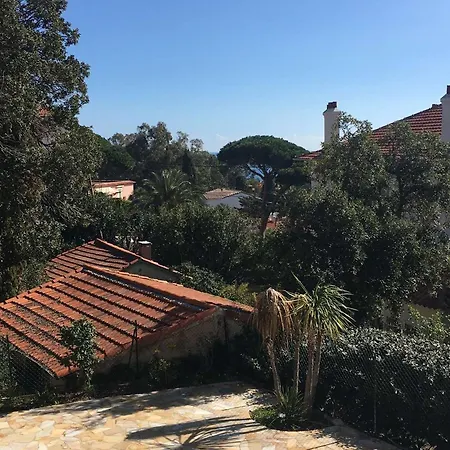 Mediterraneenne, Piscine Et Apercu - Fr-1-226-568 생트막시메
