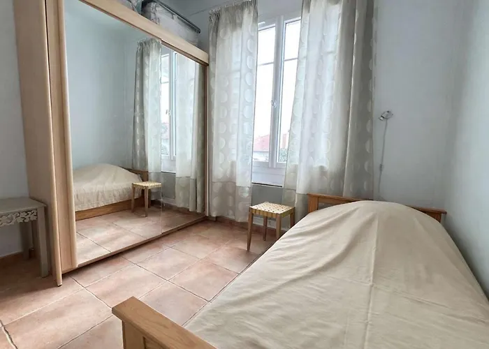 Mediterraneenne, Piscine Et Apercu - Fr-1-226-568 Sainte-Maxime