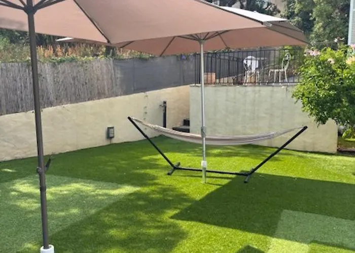 Mediterraneenne, Piscine Et Apercu - Fr-1-226-568