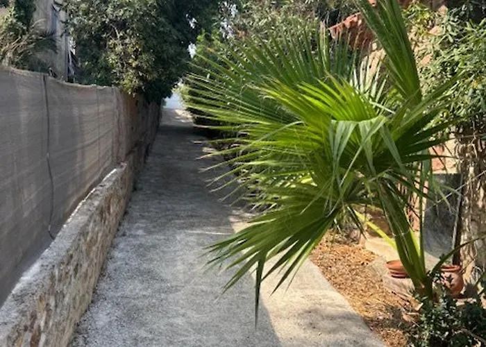 Сasa de vacaciones Méditerranéenne, Piscine Et Aperçu - Fr-1-226-568